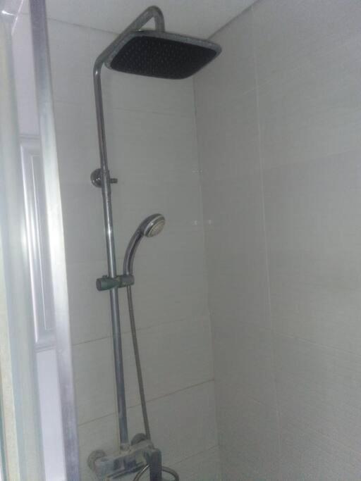 Mg Suite 1Bedroom Apartment By Just Inn Management Semarang Exterior photo