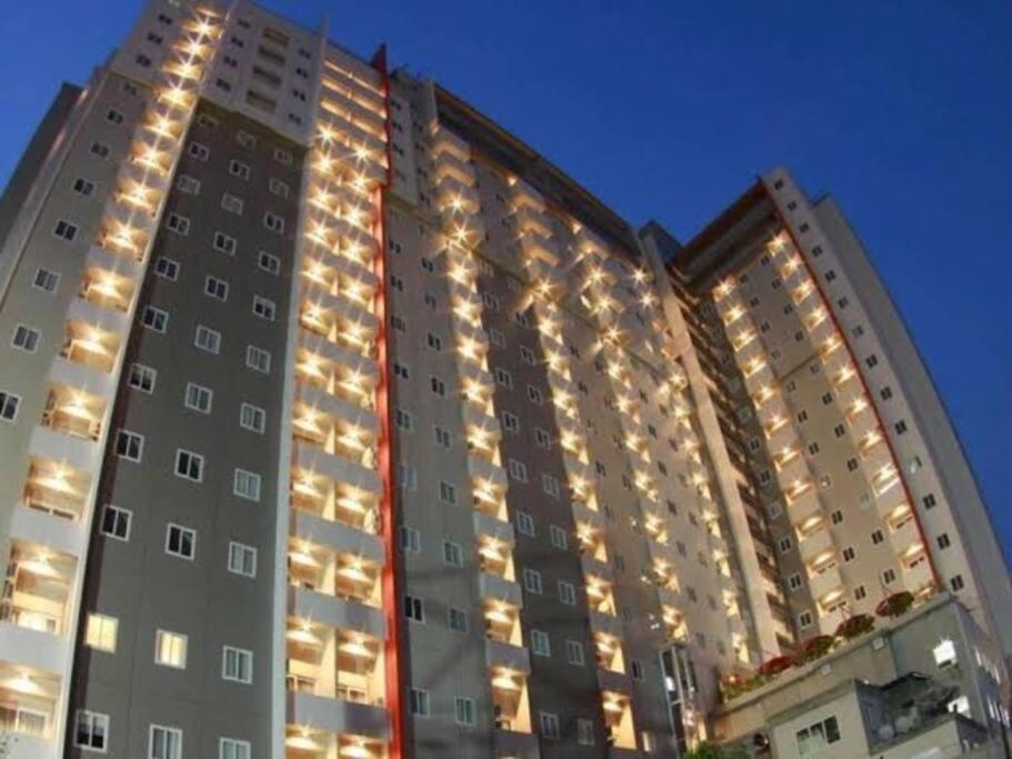 Mg Suite 1Bedroom Apartment By Just Inn Management Semarang Exterior photo